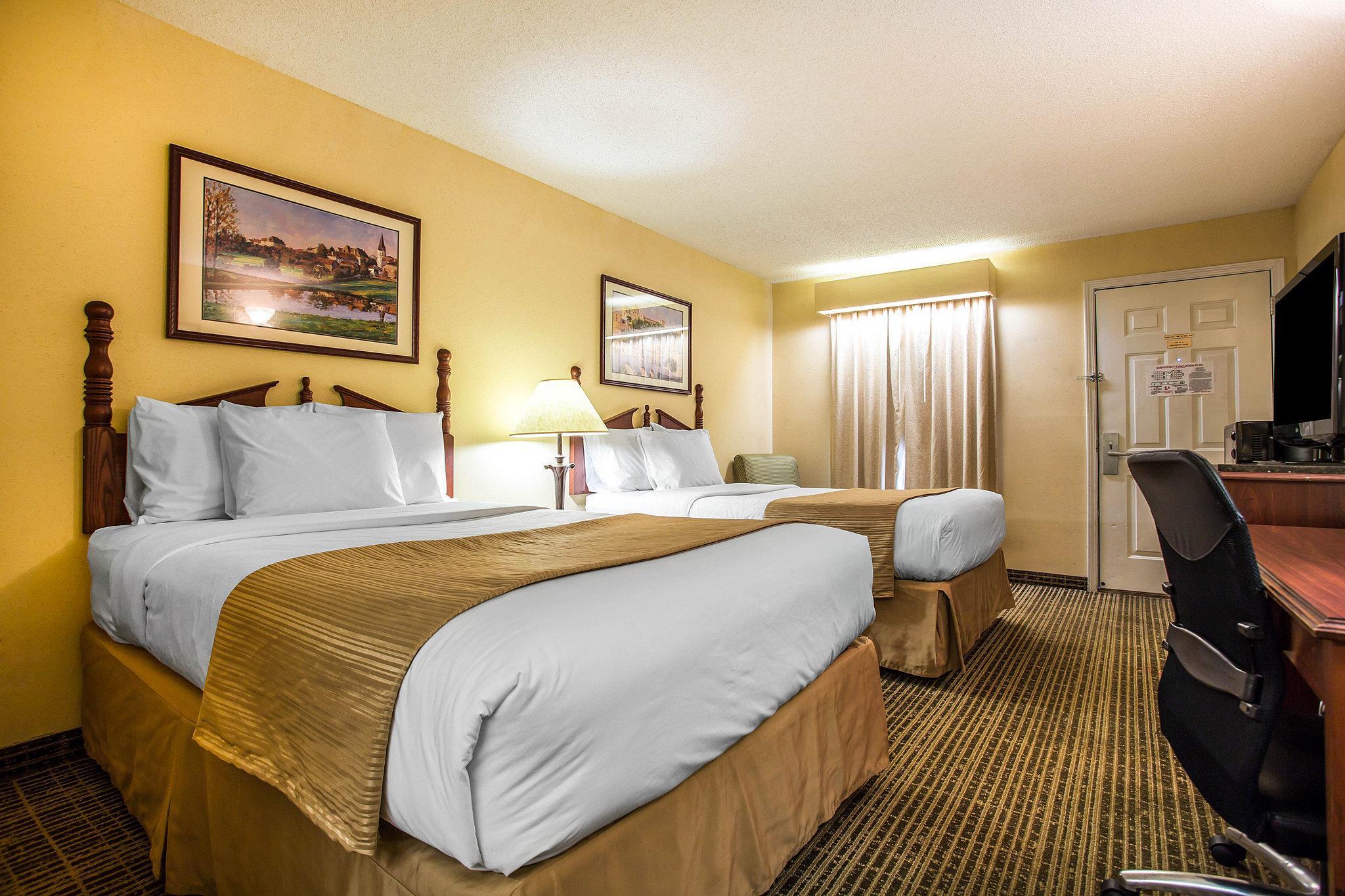 Quality Inn Cheraw Bagian luar foto